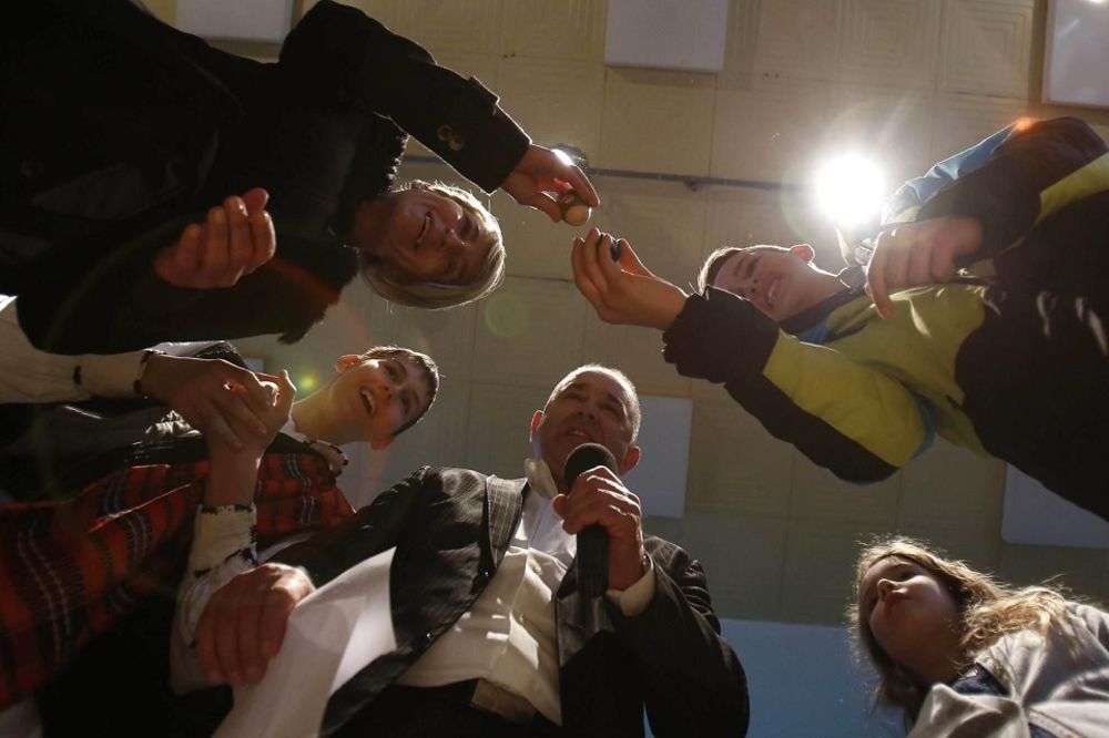 Kako se pravilno kaže Hristos vaskrse ili Hristos voskrese? Naučite jednom za svagda! (FOTO)