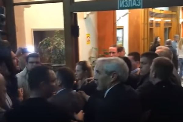 Totalni obrt! Novi snimci koškanja u RIK-a otkrivaju šta se zapravo tamo desilo! (VIDEO)