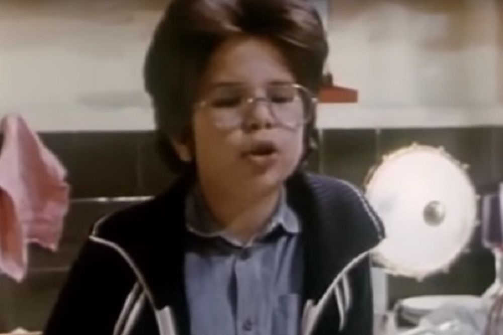 Obožavali ste ovog klinju iz Policajca s Petlovog brda! Da li biste ga prepoznali danas? (FOTO)