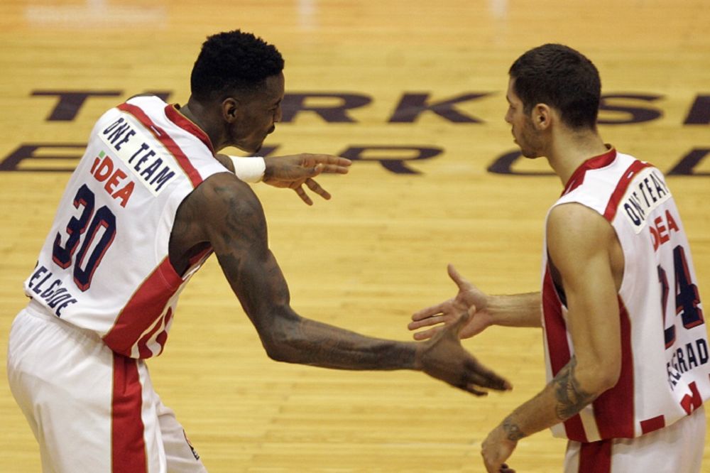 Crvena zvezda pored vrednog trofeja ima i najboljeg igrača u regionu! (VIDEO)