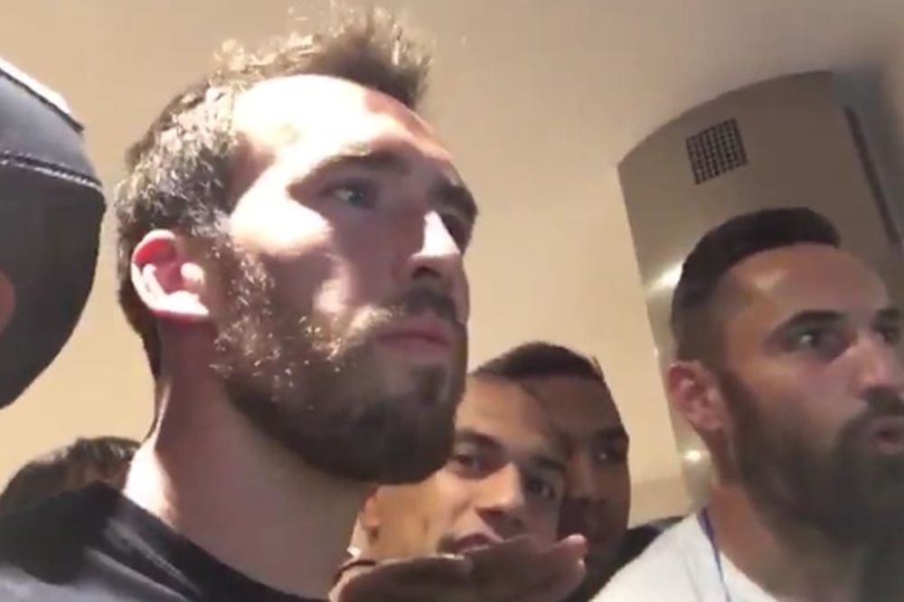 Ne moramo ni da vam kažemo šta se desilo u Vardijevoj kući kad je sviran kraj u Londonu! (VIDEO)