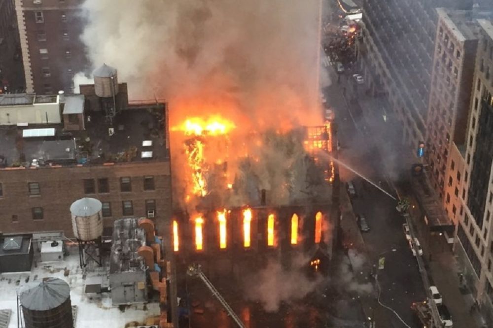 Srpkinja iz Njujorka o izgoreloj crkvi: Odrasla sam tamo...Tamo sam krštena, tamo sam naučila srpski