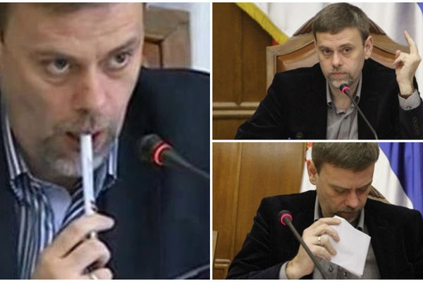 Ovog tipa opozicija optužuje da je pokrao izbore: Pogledajte čiju olovku mota među zubima i sve će vam biti jasno! (FOTO)