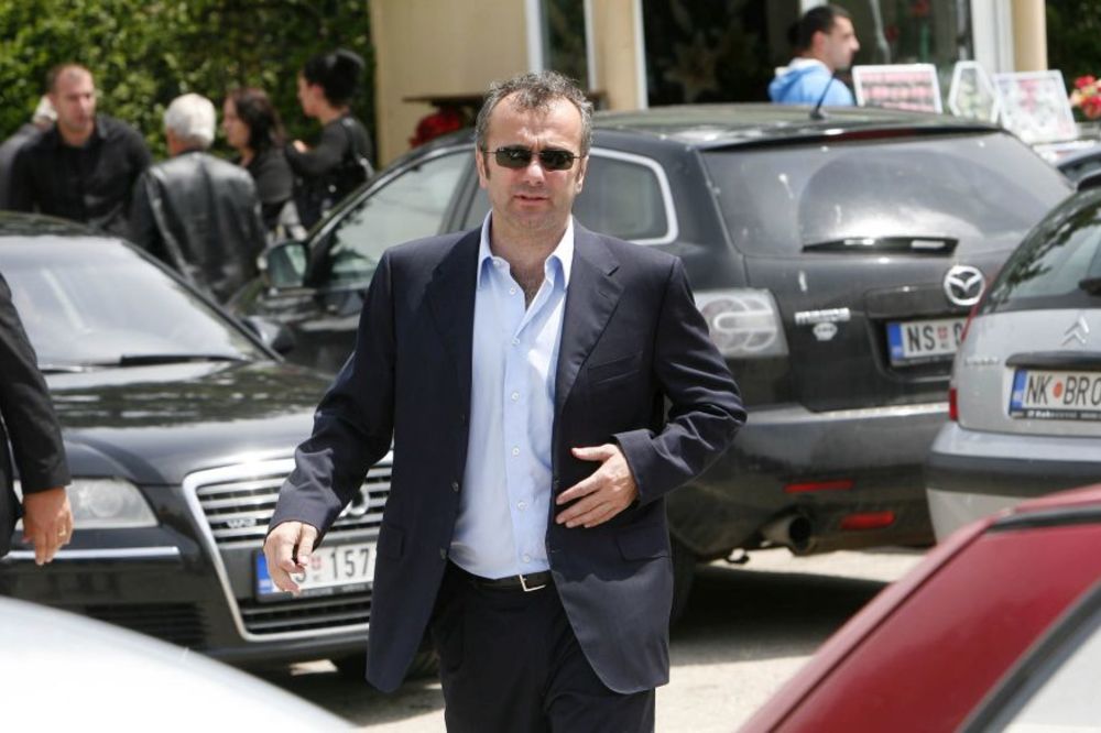 Dezinformacije iz Albanije: Dejo demantuje da je Crna Gora glasala za prijem Kosova u UEFA! (FOTO)