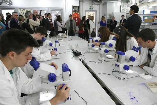 Petnica se gasi?! Verbić ne da pare stanici u kojoj je i sam radio (VIDEO)