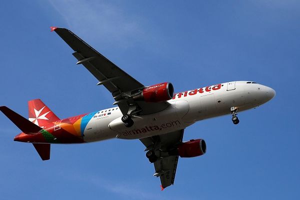 Putnik prijavio nestanak prtljaga: Tvrdi da mu je neko 2 miliona evra ukrao ispred nosa