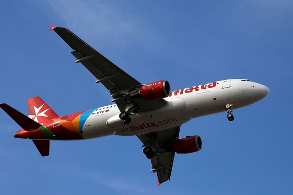 Putnik prijavio nestanak prtljaga: Tvrdi da mu je neko 2 miliona evra ukrao ispred nosa