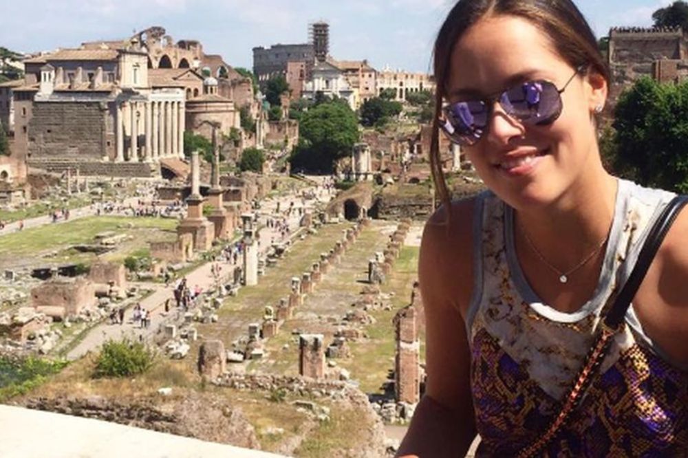 Koja to zemlja je očarala Anu Ivanović? (FOTO)