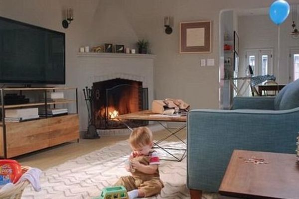 11 predmeta sa ove fotografije su opasni za dete! Koliko ste ih vi uočili? (FOTO) (VIDEO)