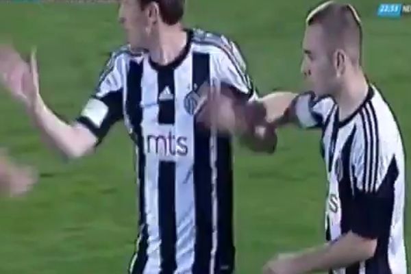 Božinov je opet promašio zicer, ali na njegovu sreću Golubović ga je ispravio! (VIDEO)