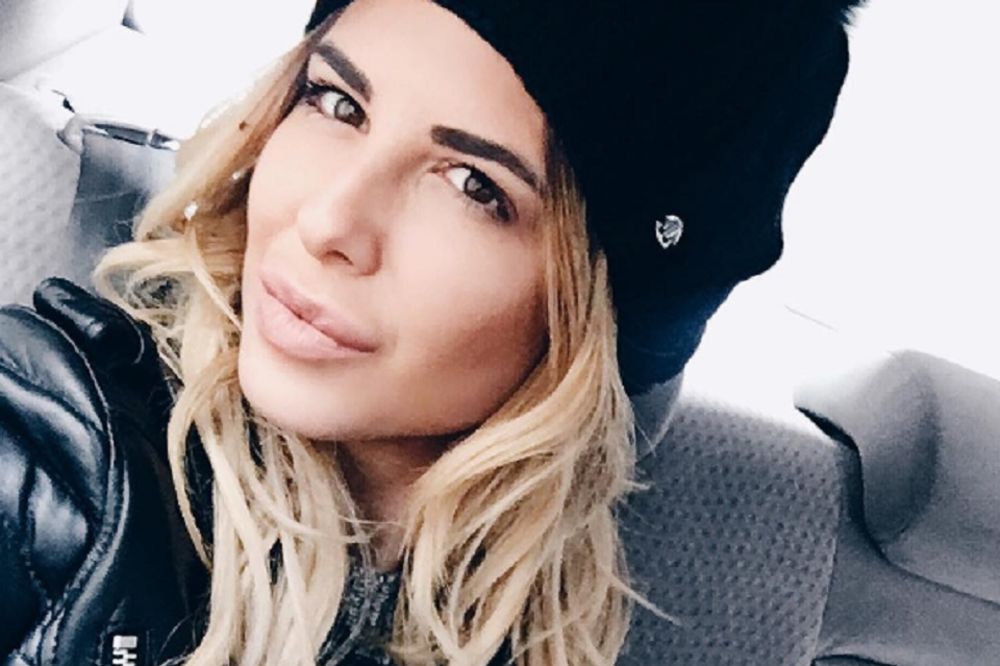 Crna Zorannah, šta uradi? Blogerku smo videli u raznim izdanjima, ali ovo je najgore! (FOTO)