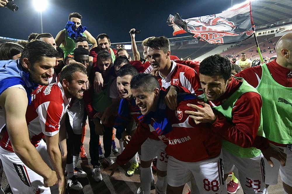 Delije i fudbaleri Zvezde i Olimpijakosa priredili spektakl: Fešta na Marakani završena bez pobednika! (FOTO) (VIDEO)