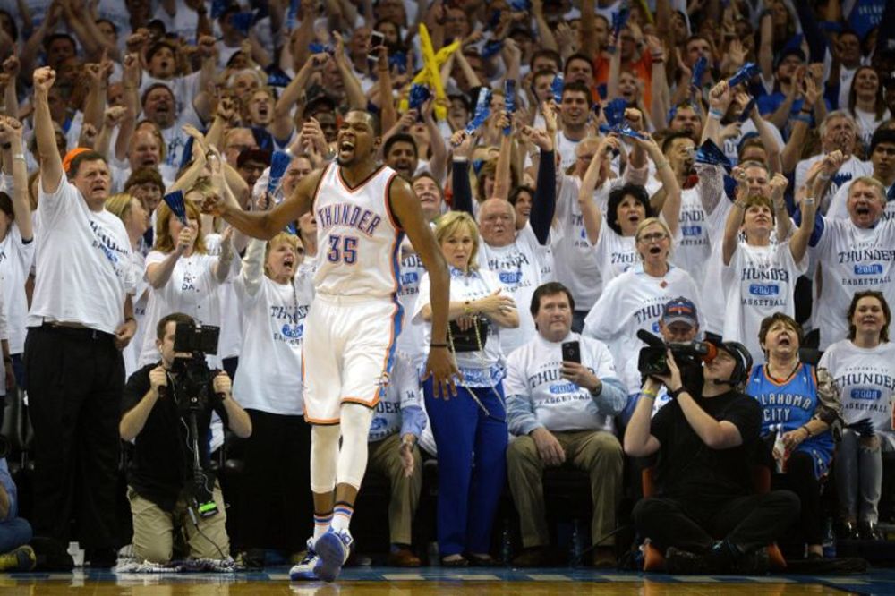 Durent sa 41 poenom zaustavio Sparse, Klivlend je prvi finalista Istoka! (FOTO) (VIDEO)