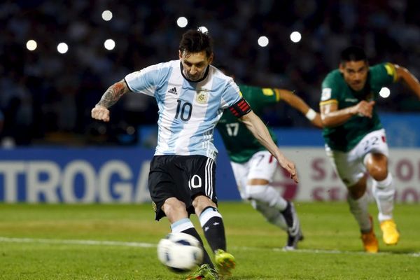 I najboljima se dešavalo: 6 penala koji su završili u svemiru! (GIF)