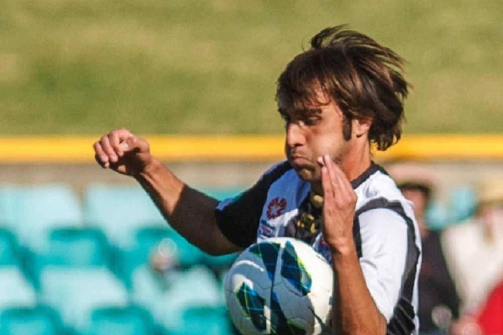 Ljudi, šta se ovo dešava?! Tri nove smrti na fudbalskim terenima! (VIDEO)