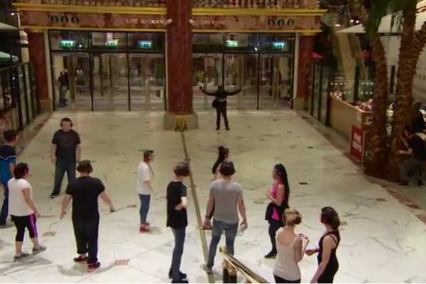 Običan dan u tržnom centru se pretvorio u horor (VIDEO)