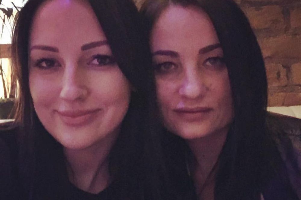 Geni su čudo: Znate kako Prijovićka peva svoj hit, ali poslušajte njenu mamu! (VIDEO)