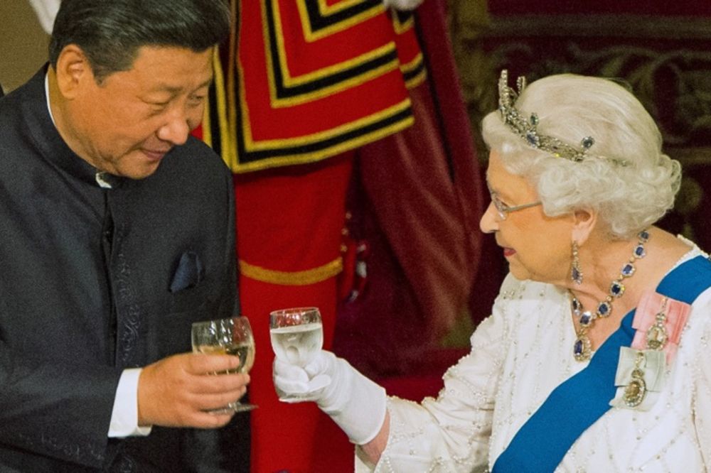 Izjava britanske kraljice o kojoj priča svet: Da li će joj Kinezi oprostiti? (VIDEO)