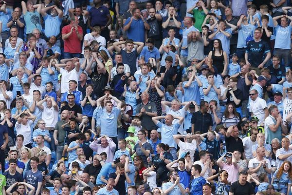 Na današnji dan navijači Mančester sitija ne izlaze iz kuće! (VIDEO)