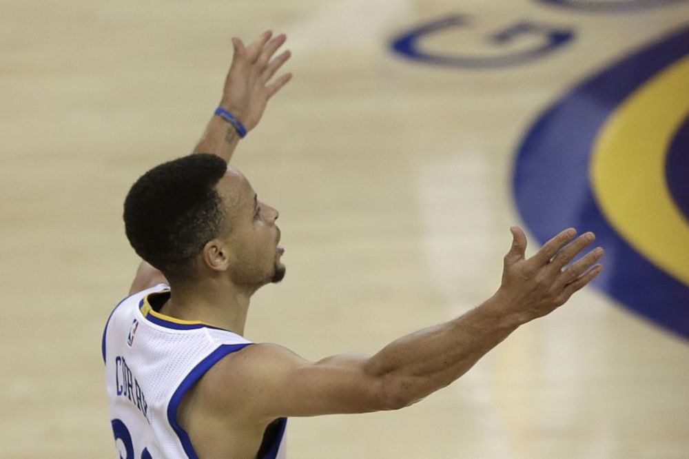 Kari se oporavio i odveo Voriorse u finale Zapada, Toronto na korak od finala Istoka! (VIDEO)