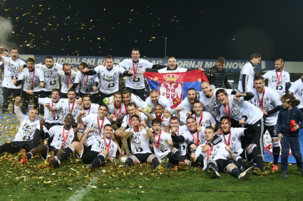 Kup stanuje u Humskoj: Partizan bolji od Javora uz haos i incidente Grobara! (FOTO) (VIDEO)