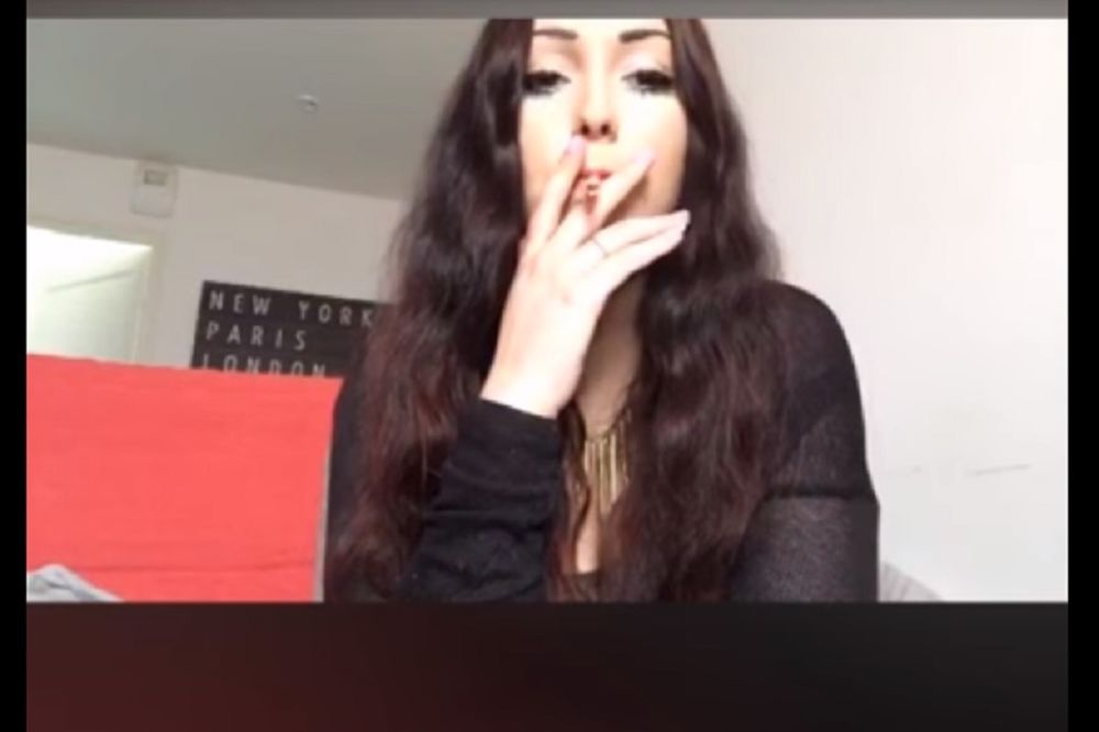 Užasi tehnologije: Devojka prenosila svoje samoubistvo uživo (VIDEO)