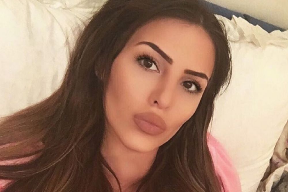 Pokazala pravo lice: Ovako Anastasija izgleda bez šminke! (FOTO)