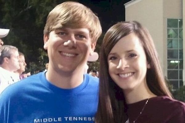 Nećete verovati! Rodila mu je tri crnčeta, a njemu je to bio najsrećniji dan u životu! (FOTO)