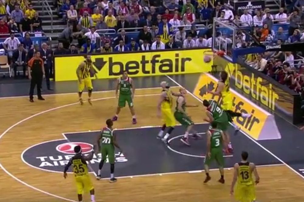 Akcije bivših zvezdaša i partizanovca u TOP 5 poteza polufinala Evrolige! (VIDEO)