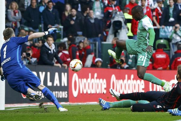 Ludački dan u Bundesligi: Verder izborio opstanak u 88. minutu, poslao Ajntraht u baraž! (FOTO) (VIDEO)