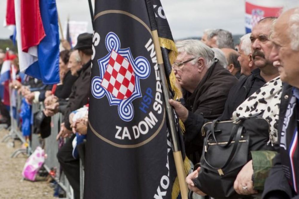 Na pomenu ustašama u Blajburugu skupio se ceo hrvatski državni vrh! (FOTO)