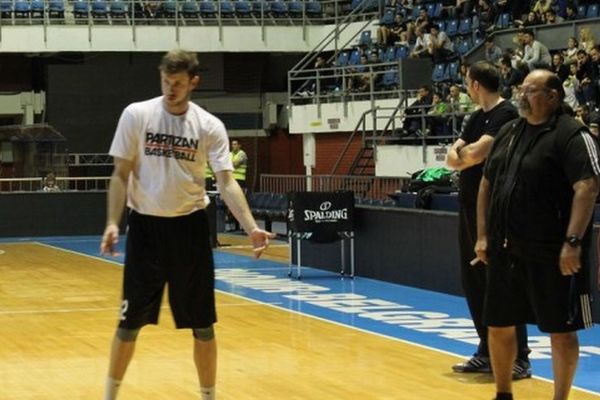 Crno-beli nastavili seriju u domaćem šampionatu: Veličković i drugari slomili otpor Konstantina! (FOTO)