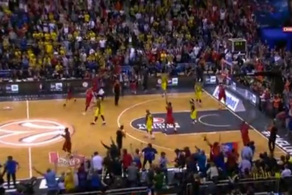 Završnica za bolnicu: Ovako su izgledali poslednji trenuci finala u Berlinu! (VIDEO)