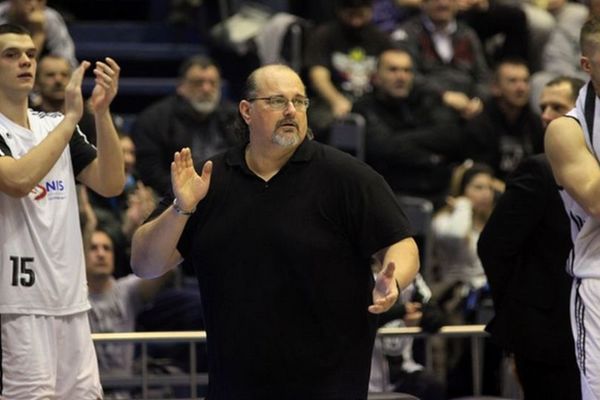 Aleksandar Džikić u 4 reči objasnio suštinu košarke! (FOTO)