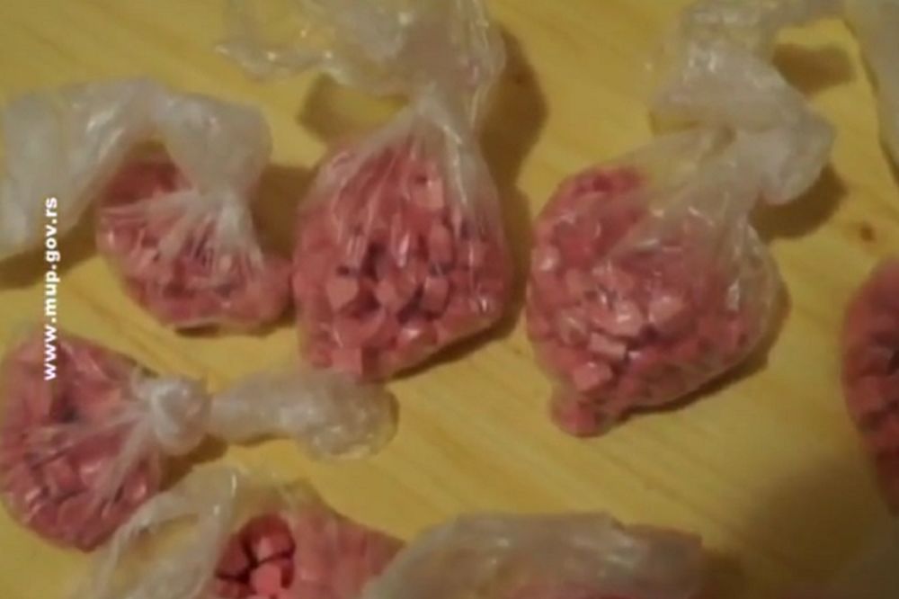Milionska zaplena droge na Novom Beogradu! (VIDEO) (FOTO)