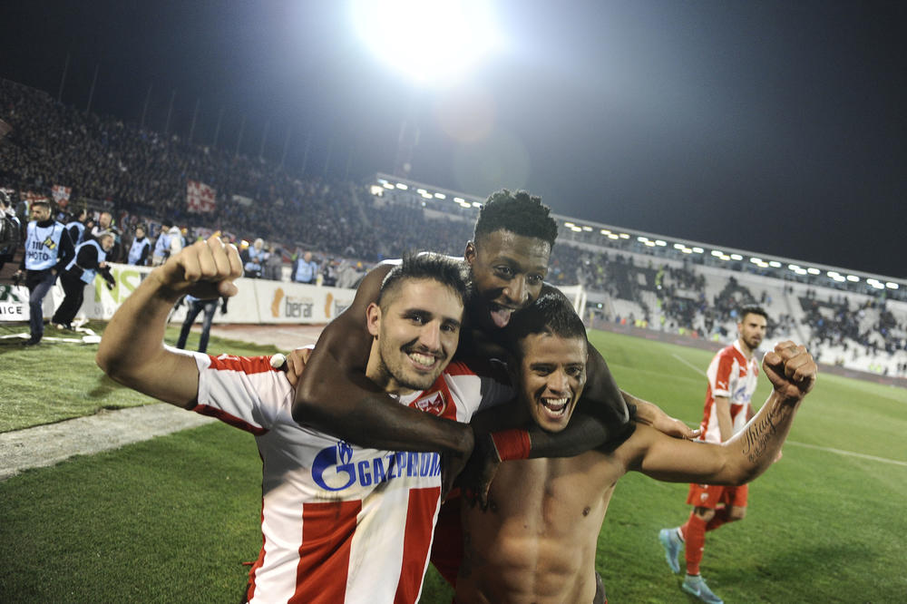 Pobesneli Luis Ibanjez gađao boksera flašom, a sud nije imao milosti prema njemu! (FOTO)