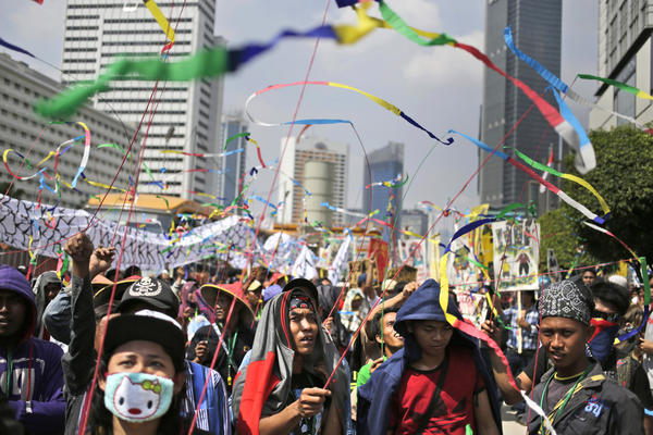 OVA ZEMLJA NUDI 23.000 DOLARA ZA ISELJENJE: Evo šta porodice moraju da URADE