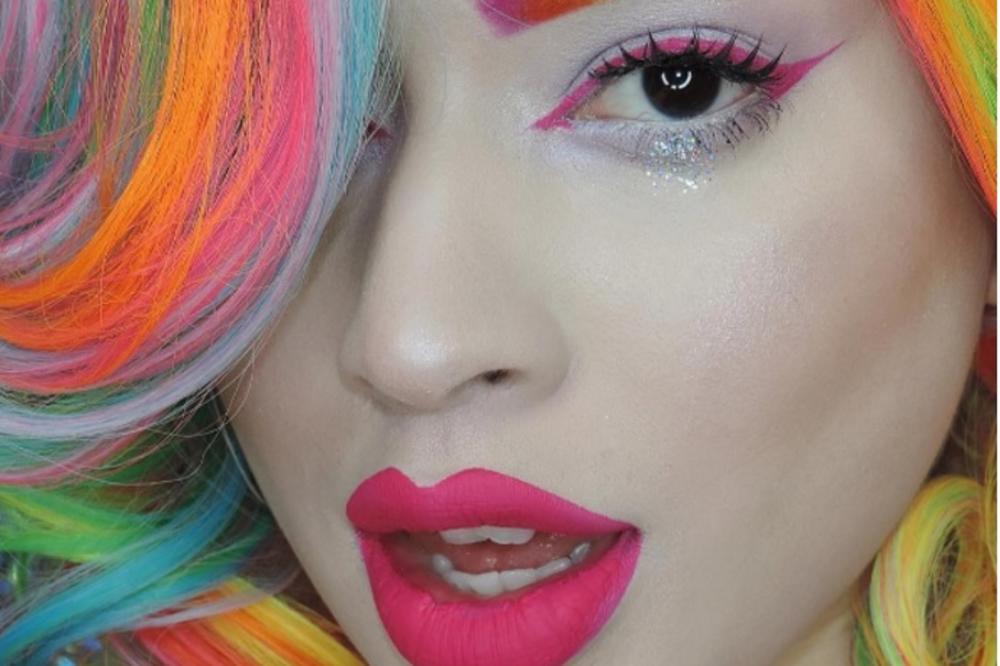 Ove šarene duga obrve su poslednji svetski trend. Da li smete ovakvi na ulicu? (FOTO)