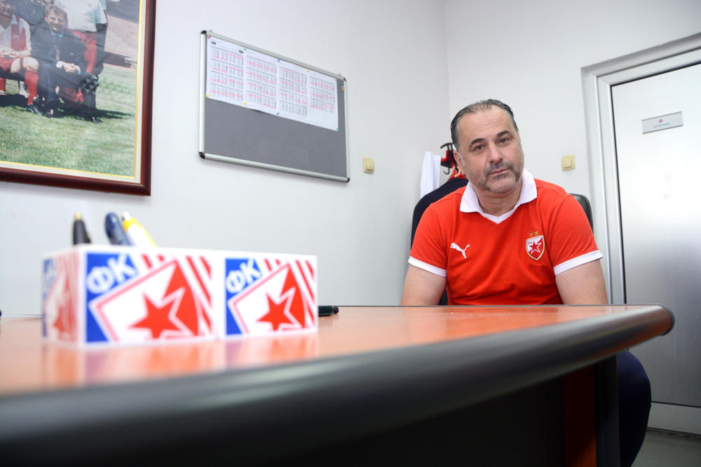 Skandal na Marakani: Božović se svađao i vređao novinare! (FOTO)