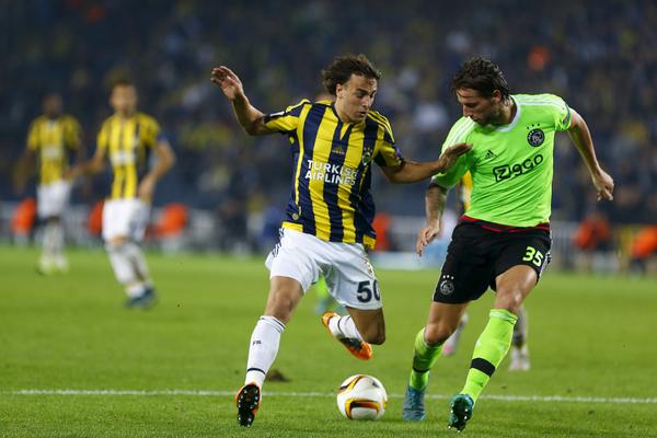 Šokirao navijače Fenerbahčea: Lazar Marković uslikan na proslavi titule velikog rivala! (FOTO)