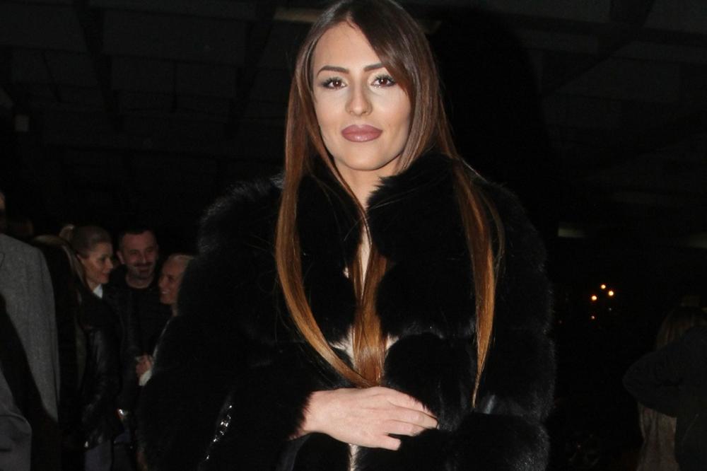 Evo ko će pevati na Anastasijinom rođendanu! Ali stvarno! (FOTO)