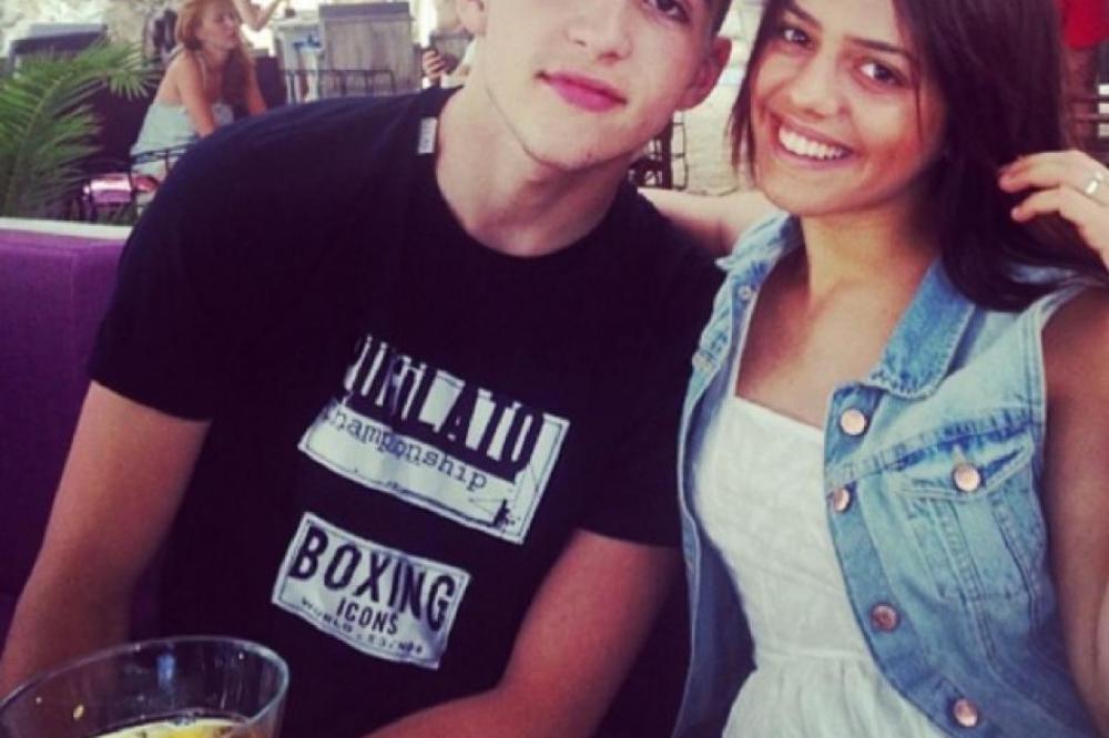 Mali nije naivan: Ovako Maša izgleda posle burne noći sa Veljkom! (FOTO)