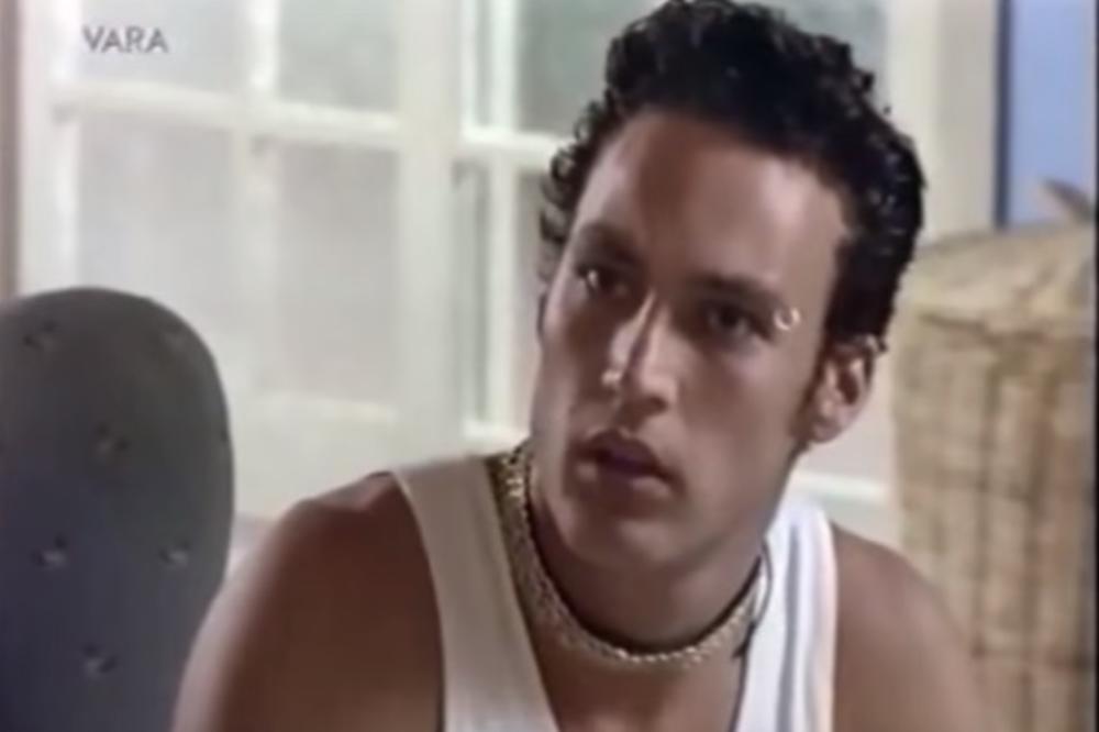 VOLJENI DREZIK IZ KULTNE SERIJE "NESTAŠNE GODINE" NE LIČI NA SEBE: Glumac ŠOKIRAO pojavom na velikom platnu! (FOTO)