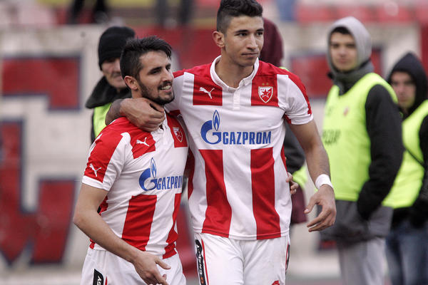 UGO PONOVO U CRVENO-BELOM: Portugalski napadač zamenio legendarnog Brazilca!