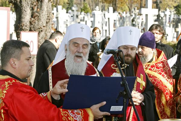 Drama: Patrijarh Irinej sprečio puč u SPC!
