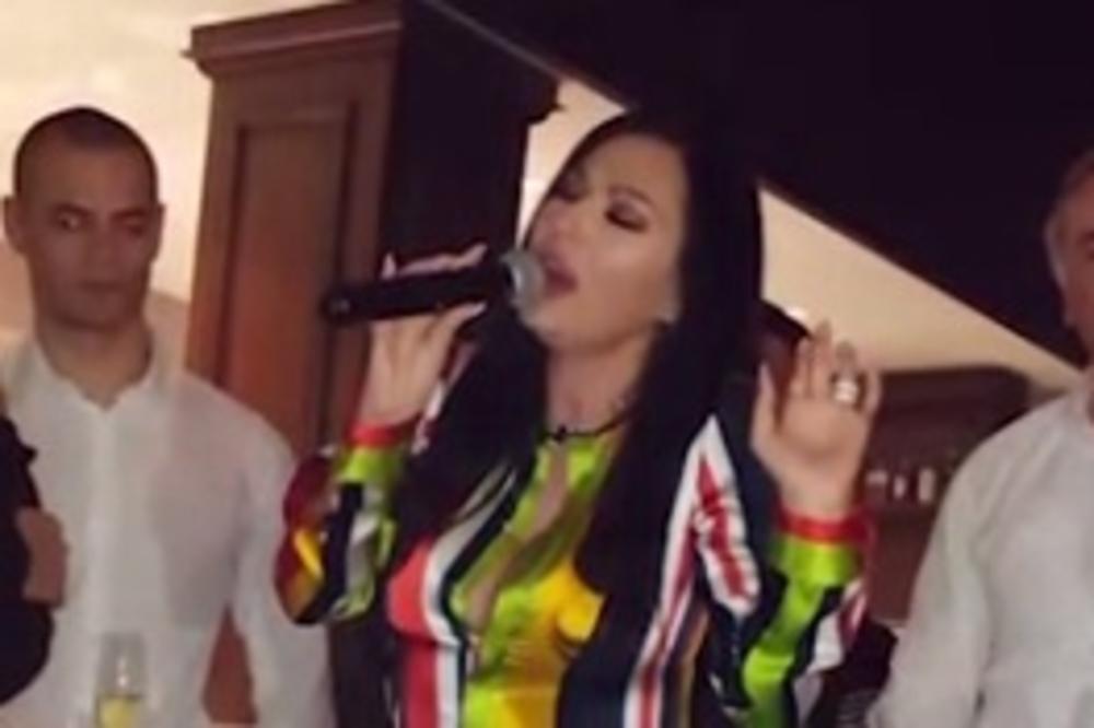 Ceca peva Đurđevdan, a Terzić u transu: Ovako je bilo na Zvezdinoj proslavi titule! (VIDEO)