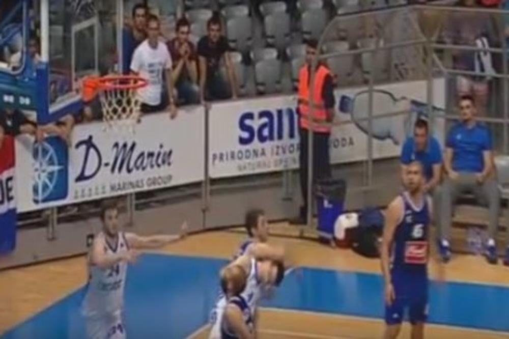 Brutalno laktom u glavu: Kapiten Cibone raskrvario igrača Zadra! (VIDEO)