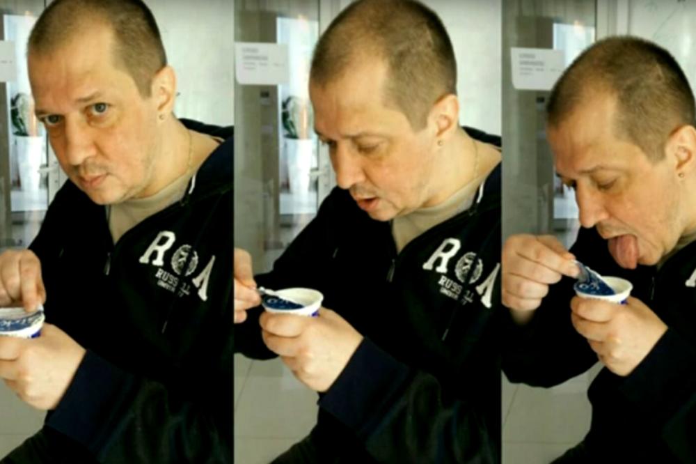 Da li je ovo najjače dešavanje: Masovno lizanje poklopaca od jogurta kod Konja! (FOTO)