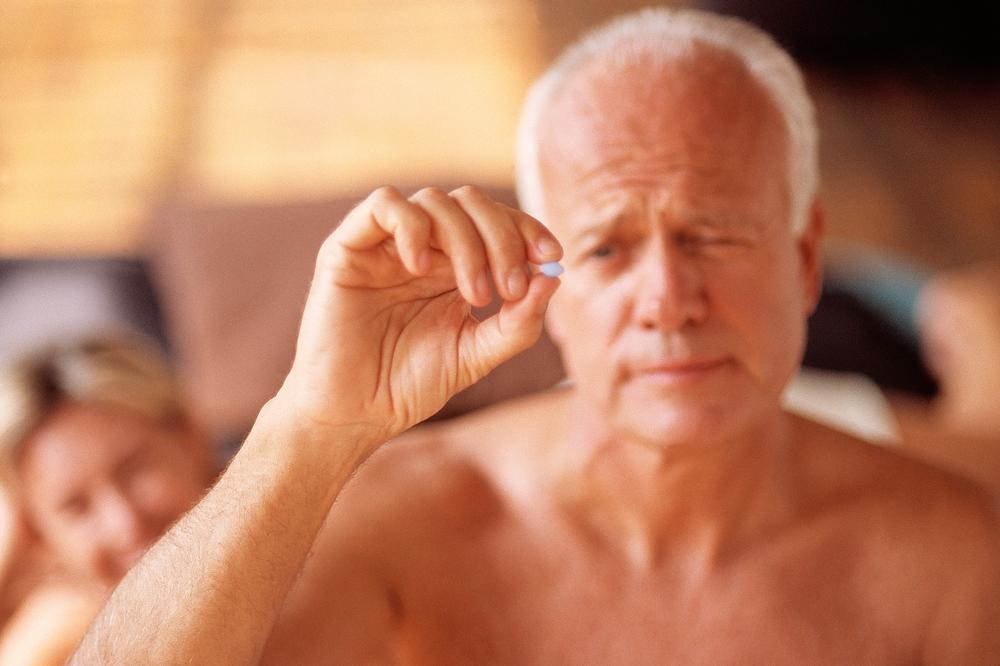 Bosancu vijagra došla glave: Umro je kako bi svaki muškarac voleo, a onda mu je ona slomila kičmu! (FOTO)