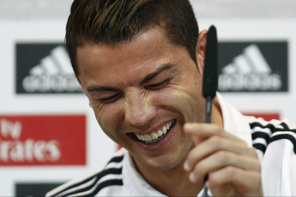 Može li smešnije? 15 najjačih prozivki iz prošle sezone! (FOTO)